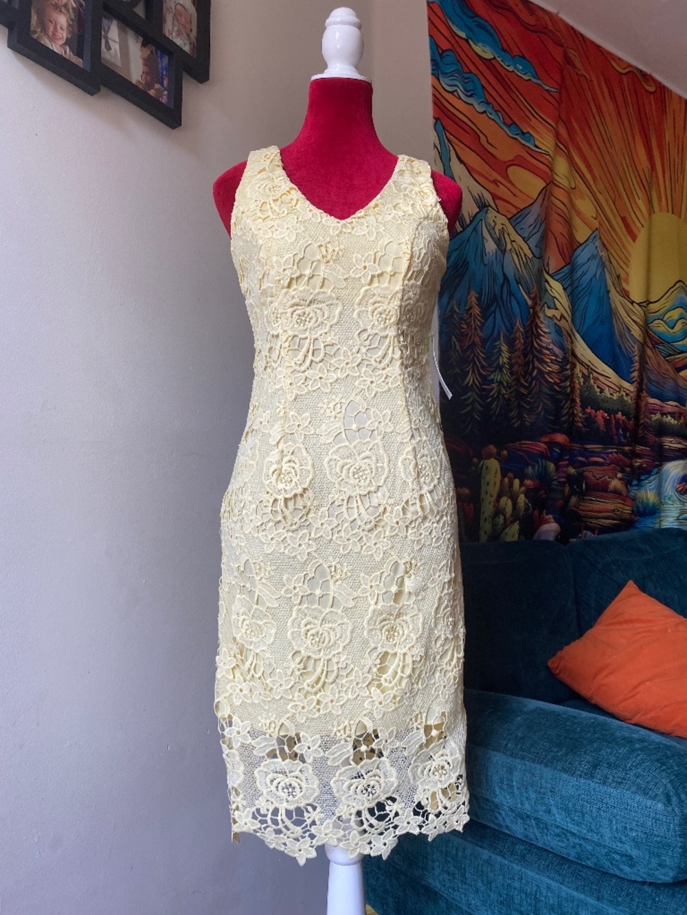 yellow Premier Amour lace dress